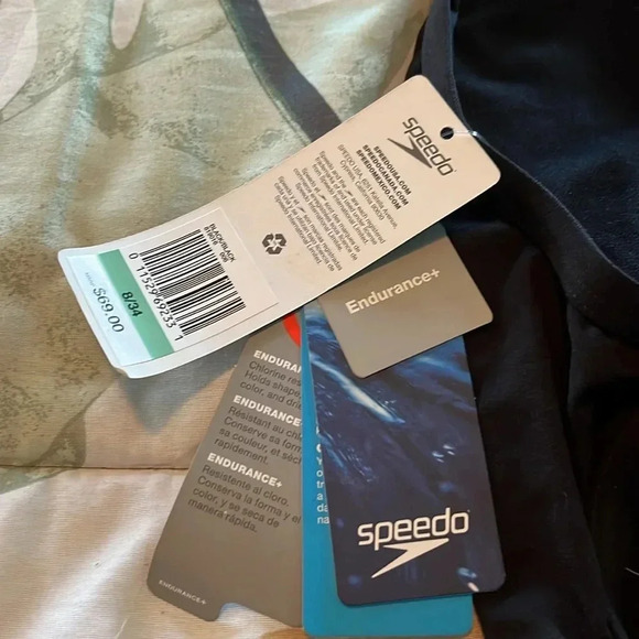 Speedo Endurance+ swimsuit - Picture 4 of 5
